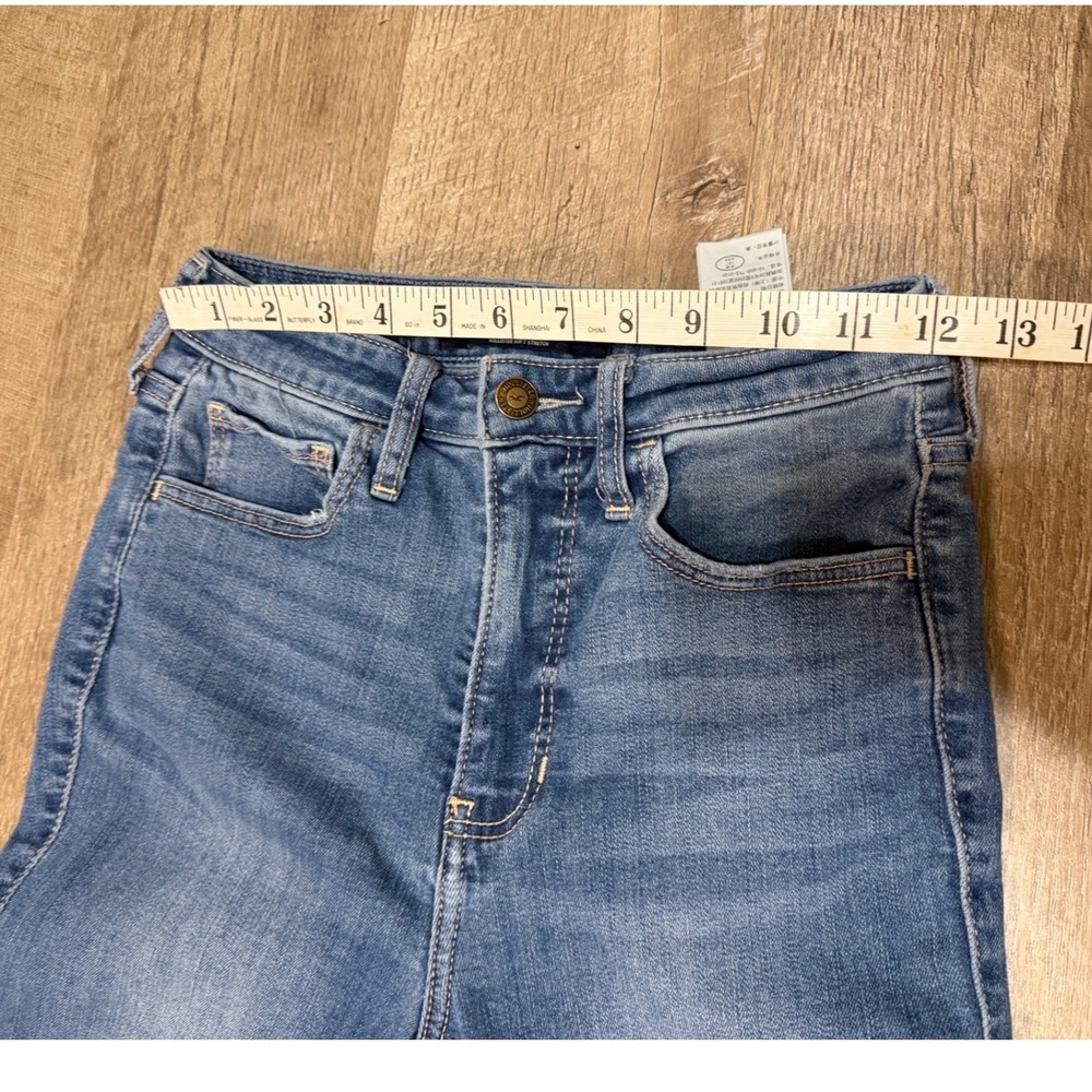 Hollister Ultra High-Rise Super Skinny Distressed Jeans Blue W26 L28 Size 3R - Picture 8 of 10